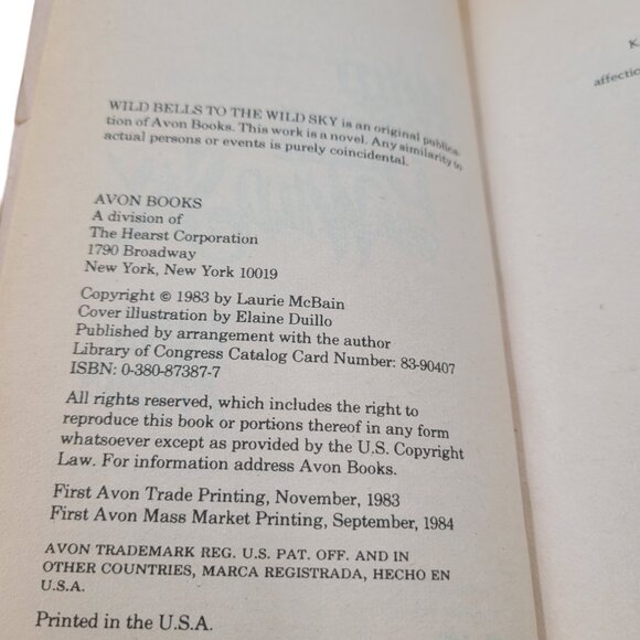 Wind Bells to the Wild Sky by Laurie McBain – 1988 Vintage Paperback - Picture 5 of 13